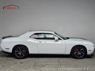 Dodge Challenger R/T 5.7 HEMI 277kw M/T 2019