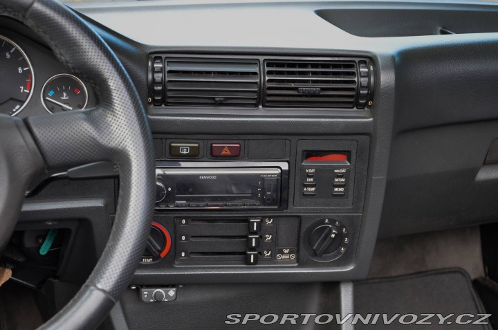 BMW 3 325i E30 1986