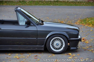 BMW 3 325i E30 1986