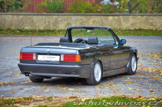 BMW 3 325i E30 1986