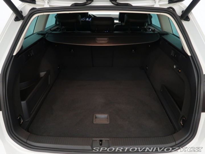 Volkswagen Ostatní modely Passat Highline 2.0 BiTDI 2015