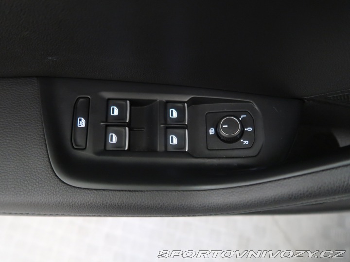Volkswagen Ostatní modely Passat Highline 2.0 BiTDI 2015
