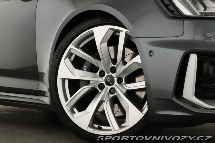 Audi RS4 V6 Biturbo 2019