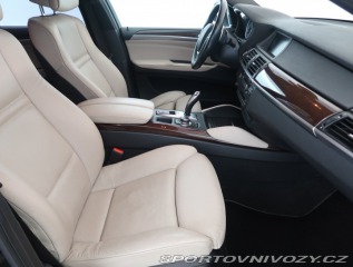 BMW X6 xDrive40d 2012