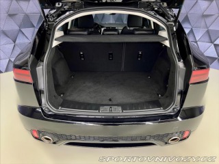 Jaguar E-Pace P250 AWD R-DYNAMIC, LED, 2019