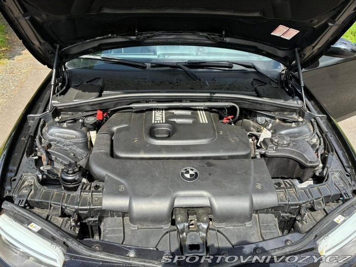 BMW 1 2,0 M47 nafta automat 2005