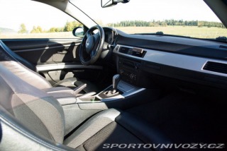 BMW 3 2,5 e92 325 i 2007