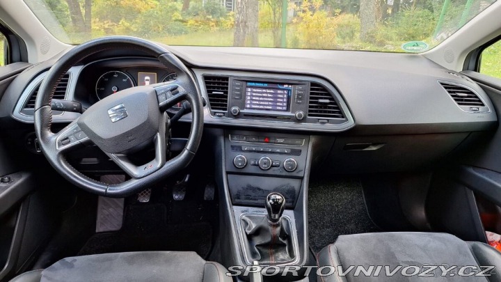 Seat Leon 2,0 Prodám osobní autom 2013