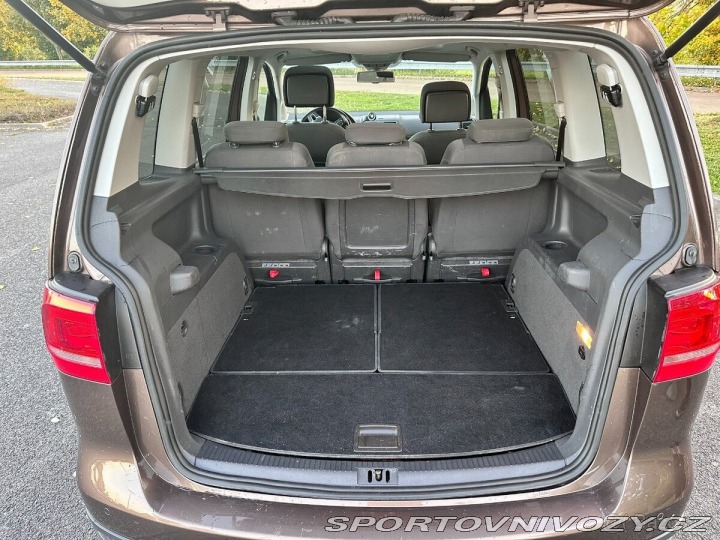 Volkswagen Ostatní modely Touran 2,0 Cross, 125 kW, DSG, 2013