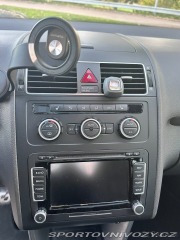 Volkswagen Ostatní modely Touran 2,0   Cross, 125 kW, DSG, 2013