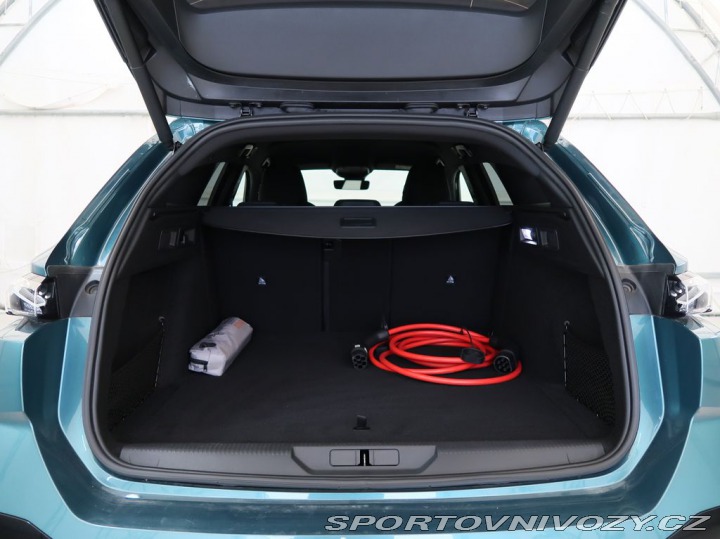 Peugeot 308 ELECTRO,CZ,1Maj,GT,AT,54k 2024