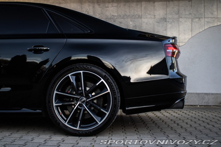 Audi S8 Plus 4.0 TFSI V8 Biturbo 2017
