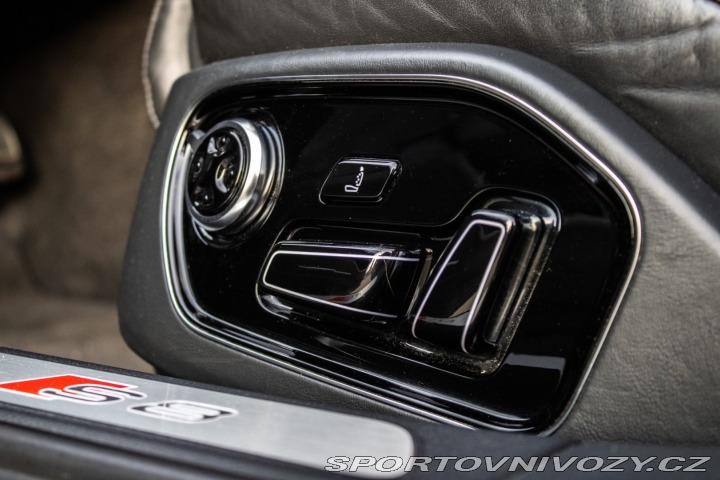 Audi S8 Plus 4.0 TFSI V8 Biturbo 2017