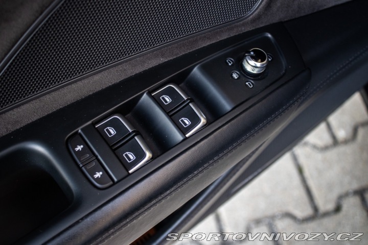 Audi S8 Plus 4.0 TFSI V8 Biturbo 2017