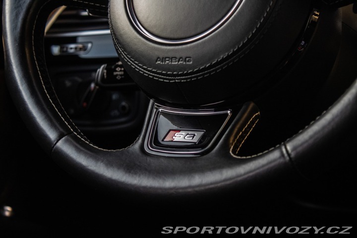 Audi S8 Plus 4.0 TFSI V8 Biturbo 2017