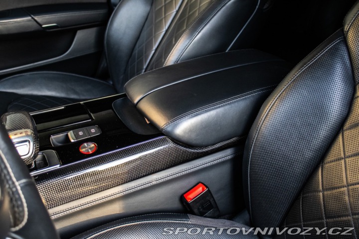 Audi S8 Plus 4.0 TFSI V8 Biturbo 2017