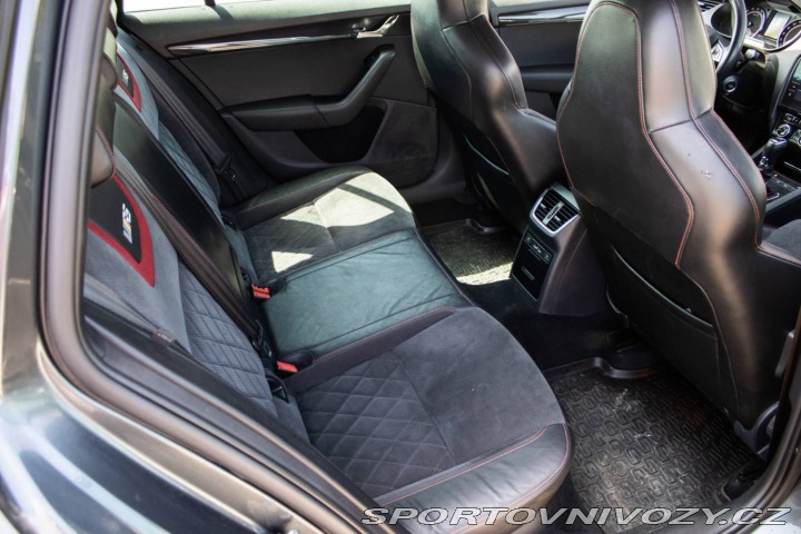Škoda Octavia RS Combi 2.0 TDI RS DSG 2018