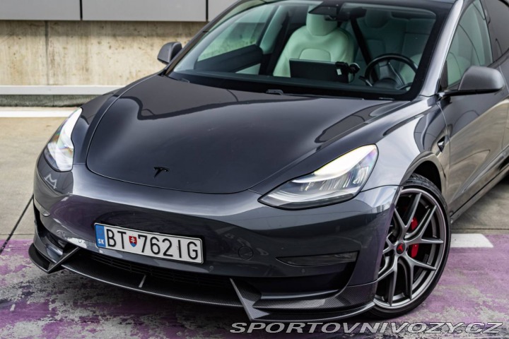 Tesla Model 3 Performance / TOP STAV / 2019