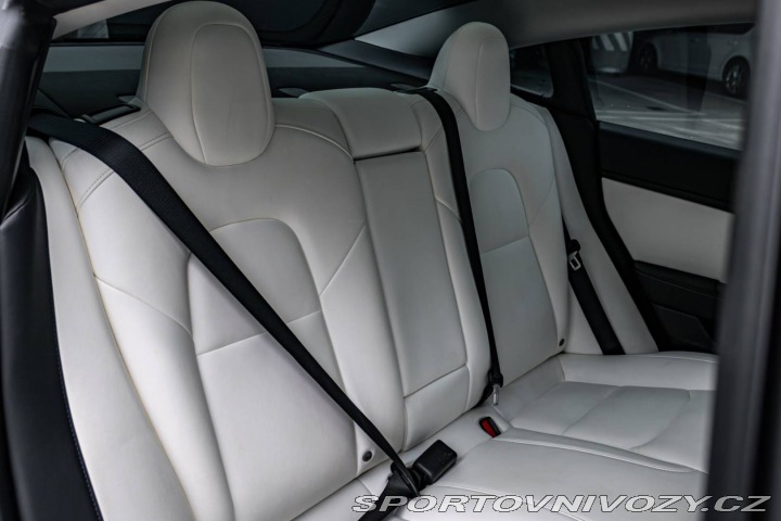 Tesla Model 3 Performance / TOP STAV / 2019