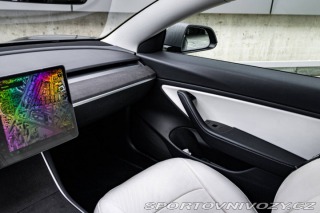 Tesla Model 3 Performance / TOP STAV / 2019