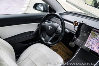 Tesla Model 3 Performance / TOP STAV / 2019