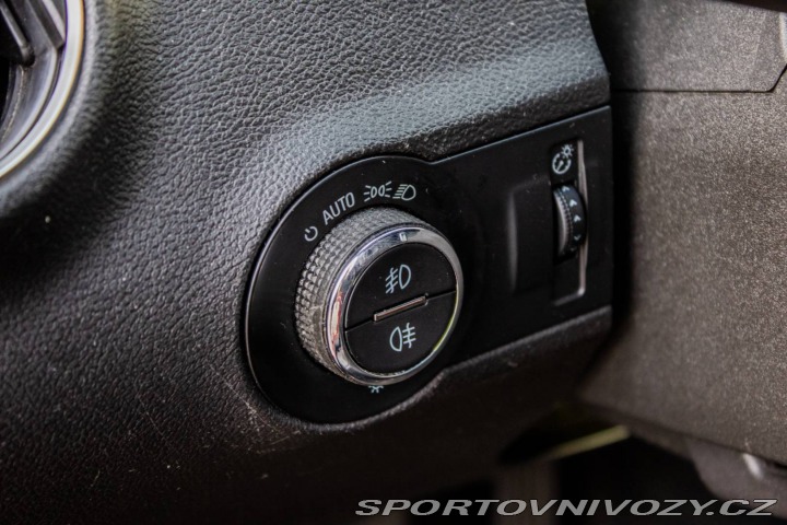 Chevrolet Camaro 3,6 V6 300 HP / PROTIÚČE 2010