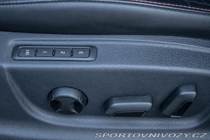Škoda Octavia RS Combi 2.0 TDI RS DSG 2019