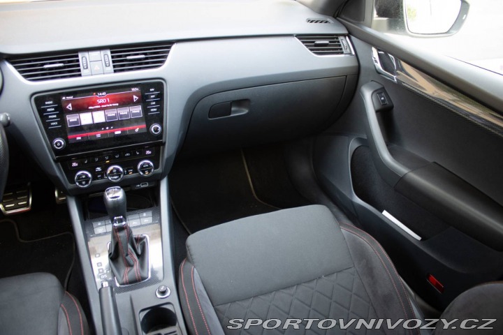 Škoda Octavia RS Combi 2.0 TDI RS DSG 4x4 2020