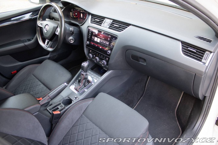 Škoda Octavia RS Combi 2.0 TDI RS DSG 4x4 2020