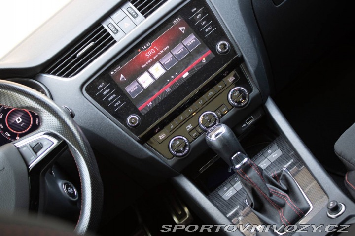 Škoda Octavia RS Combi 2.0 TDI RS DSG 4x4 2020