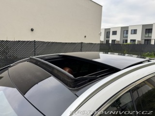 Mercedes-Benz C 400 4Matic pano designo 2017