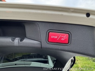 Mercedes-Benz C 400 4Matic pano designo 2017
