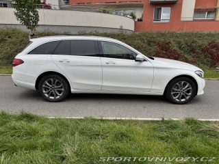 Mercedes-Benz C 400 4Matic pano designo 2017