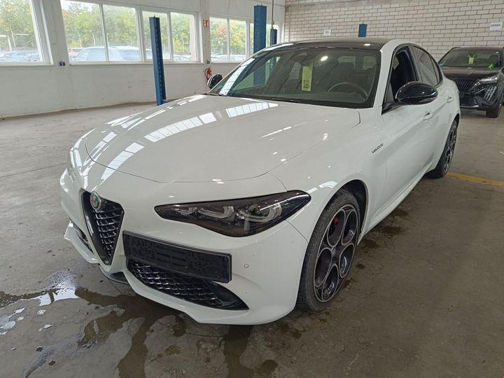 Alfa Romeo Giulia 2.0Turbo206kW AT8-Q4 Velo