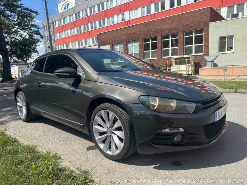 Volkswagen Scirocco 2,0 TSI, automat DSG