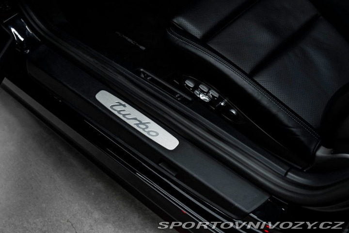 Porsche 911 Turbo Kabriolet, Bose, Ch 1800