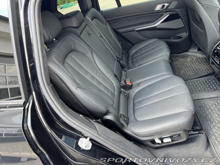 BMW X7 xDrive 40d Mpaket / DPH 2021