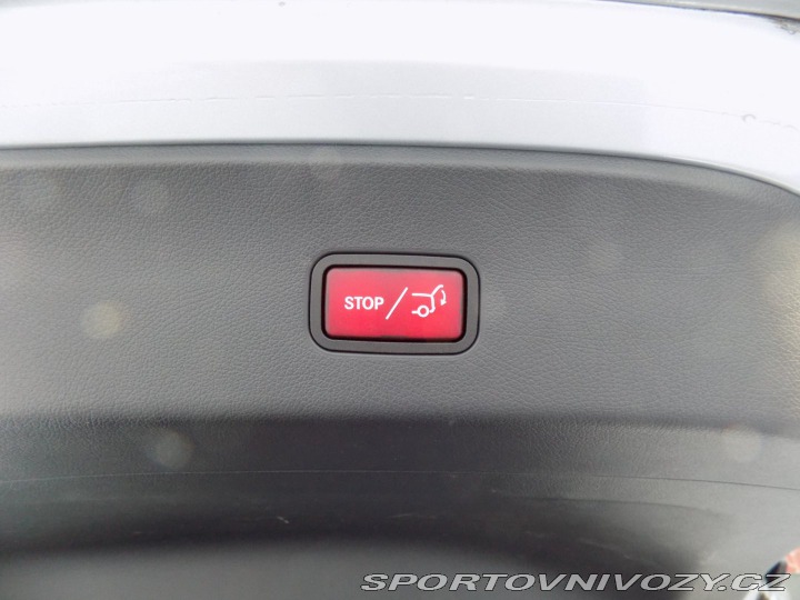 Mercedes-Benz Ostatní modely GLC 300e/AMG/4Matic/DPH/LED/ 2024