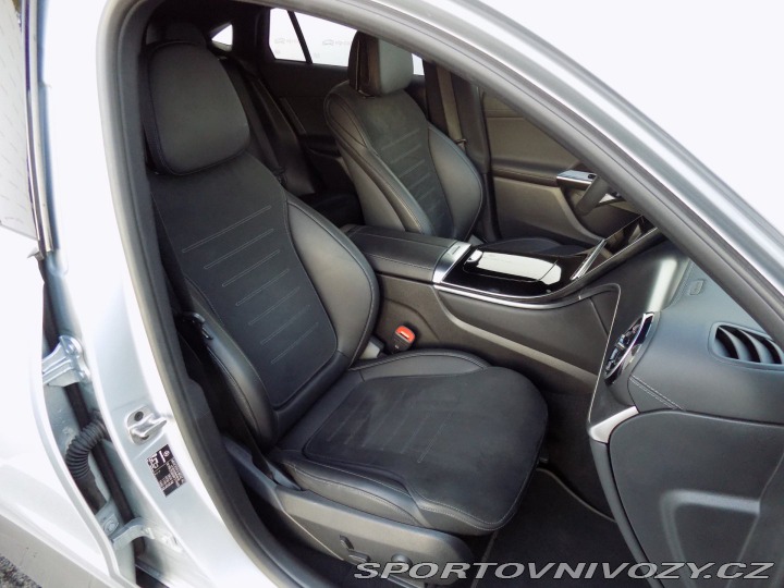 Mercedes-Benz Ostatní modely GLC 300e/AMG/4Matic/DPH/LED/ 2024