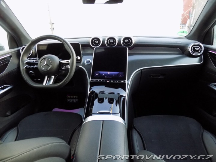 Mercedes-Benz Ostatní modely GLC 300e/AMG/4Matic/DPH/LED/ 2024