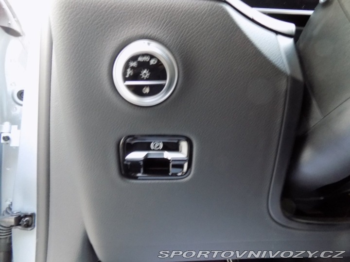 Mercedes-Benz Ostatní modely GLC 300e/AMG/4Matic/DPH/LED/ 2024