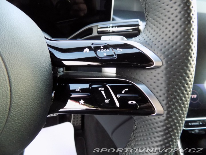 Mercedes-Benz Ostatní modely GLC 300e/AMG/4Matic/DPH/LED/ 2024