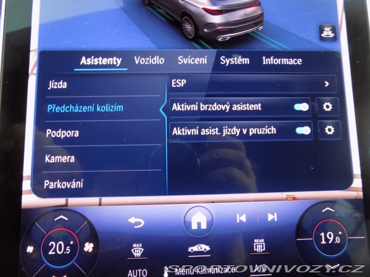 Mercedes-Benz Ostatní modely GLC 300e/AMG/4Matic/DPH/LED/ 2024
