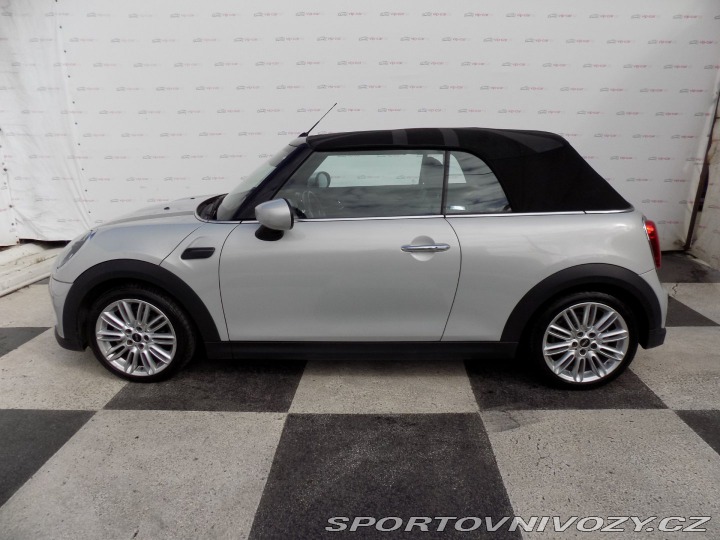 Mini Cooper 1.5i/El.střecha/1.Maj.ČR/ 2021
