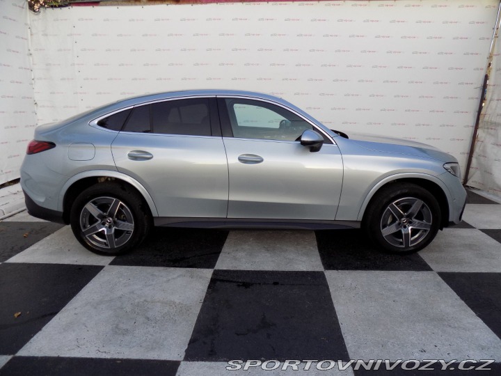 Mercedes-Benz Ostatní modely GLC 300e/AMG/4Matic/DPH/LED/ 2024