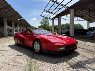 Ferrari Testarossa 