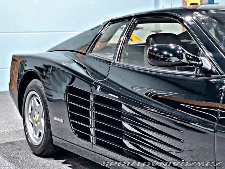 Ferrari Testarossa 1990