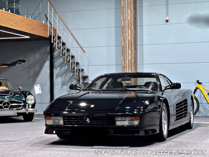 Ferrari Testarossa 1990