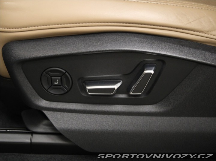 Audi Ostatní modely Q7 3,0 TFSI e 290kW S-Line 9 2020