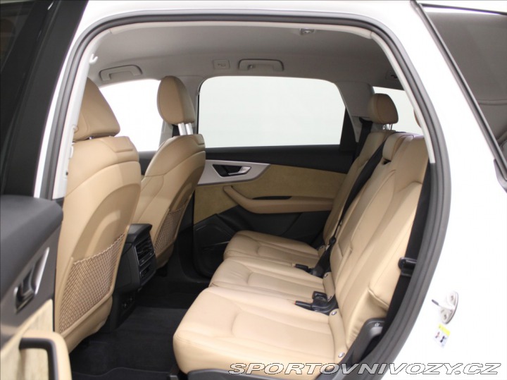 Audi Ostatní modely Q7 3,0 TFSI e 290kW S-Line 9 2020
